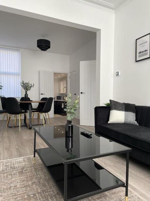 Beautiful Anfield Family Home Liverpool Extérieur photo